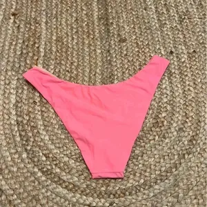 J crew‎ bikini bottom sz medium curved waist cheeky bikini bottom pink thumbnail 2