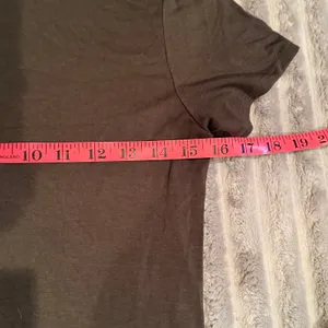 Haley & June Olive Green Crewneck Short Sleeve Tee Size L (Fits‎ S/M) thumbnail 4