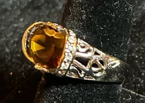 Vintage-Style Cocktail Silver-Tone Ring with Oval Amber-Hued Gemstone size 8 thumbnail 1