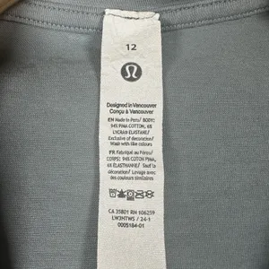 Lululemon Back in Action V-Neck Long Sleeve Shirt Womens Size 12 Gray Oversized thumbnail 6