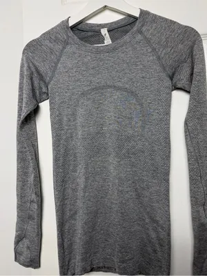 Lululemon Swiftly Tech Long Sleeve thumbnail 6