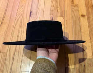 Traditional Spanish bullfighter Bolero Gaucho Cordobés Wide Brim Black Felt Hat thumbnail 1