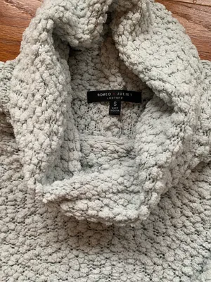 Sweater Shirt thumbnail 2