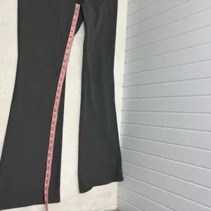 Uniqlo Women's Olive Green Flare‎ Pants size XL thumbnail 6
