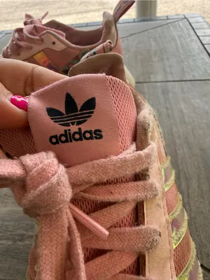 Adidas NMD R1 Pink Floral Iridescent Sneakers Women’s Size 6 thumbnail 9