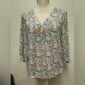 CYNTHIA ROWLEY Floral V-Neck Blouse - Multicolor P2P: 19" thumbnail 3
