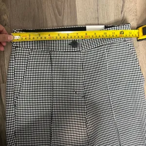 Express Black and White Houndstooth Pantsuit thumbnail 3