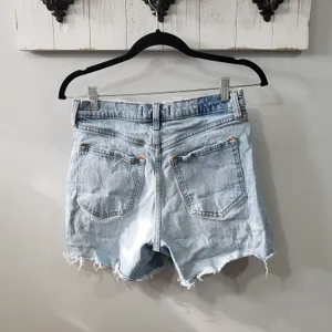 Abercrombie & Fitch Dad High Rise Shorts Women's 4 Light Wash Denim EUC thumbnail 2