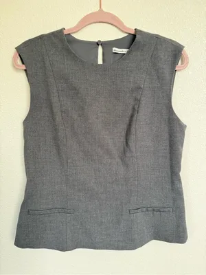 Abercrombie & Fitch Vintage Y2K Gray Tailored Sleeveless Top M Office thumbnail 2