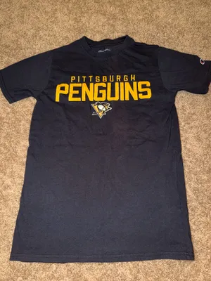 Champion Pittsburgh Penguins NHL Hockey T Shirt Size S Black Gold thumbnail 1