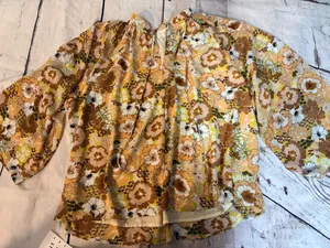 MELLODAY WOMENS retro Yellow & Brown Floral v-neck XL Top thumbnail 2
