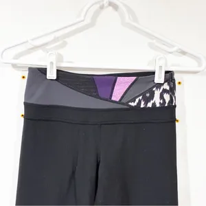 Lululemon Printed Waist Black Pull On Flare Leggings Size‎ 2 thumbnail 2