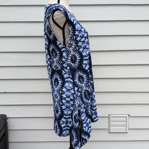 Fig & Blu Sleeveless Tie Dye Tunic Top | Tie Dye Sleeveless Shirt thumbnail 4
