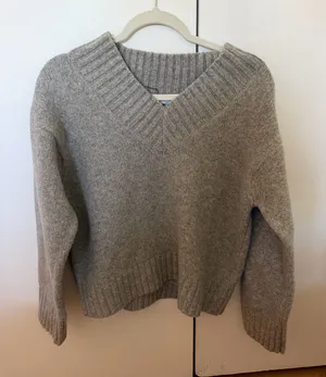 Gray blouse thumbnail 1