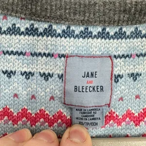 Jane and Bleeker XS Gray Peppermint Candy Print One Piece Pajama‎ Jumpsuit thumbnail 8