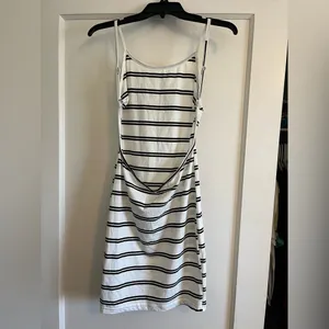 Sexy backless mini striped dress White Size L thumbnail 2