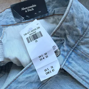 Abercrombie & Fitch High Rise Curve Love The Loose Short Denim Jean Shorts thumbnail 9