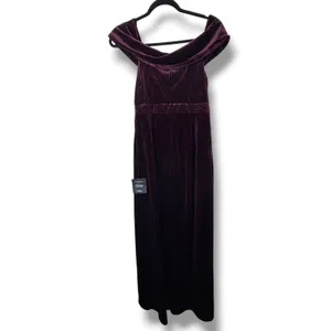 NEW Lulus I'm Enchanted Burgundy Velvet Off-the-Shoulder Tulip Dress Medium thumbnail 9