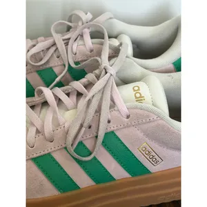 Adidas VL Court Bold Pink Green Platform Sneakers Suede Womens 9 thumbnail 5