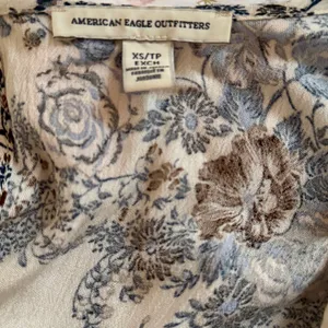 AMERICAN EAGLE OUTFITTERS Dress Cold Shoulder Blue Floral Boho Long Sleeve XS thumbnail 6