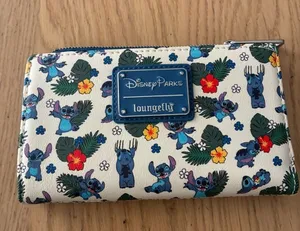 Disney Parks x Loungefly Stitch Tropical Zip Wallet - White/Blue thumbnail 1