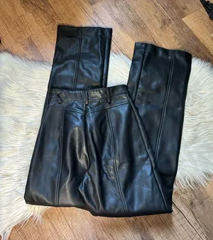 HOUSE OF CB Grainne Black Vegan Leather Pants thumbnail 10