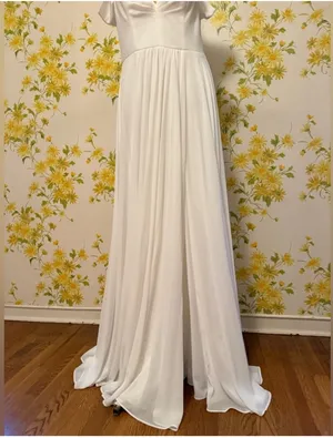 Soiéblu NWOT Off-Shoulder Wedding Dress with Thigh Slit size M thumbnail 10