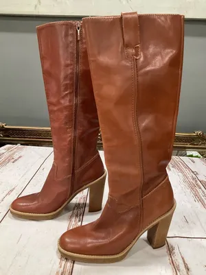 Zara Made In Spain Leather Boots‎ thumbnail 1