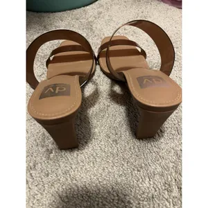 DV by Dolce Vita Sheela‎ Women's Sandal thumbnail 2