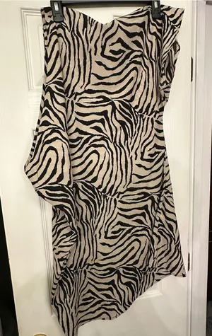 SHEIN Black and Beige Zebra-Print One-Shoulder Dress thumbnail 1