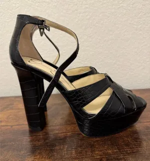 NWOT Jessica Simpson Black Croc-Embossed Strappy Platform Heels thumbnail 1
