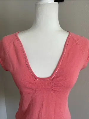 XOXO Coral Scoop Neck Cap Sleeve Top thumbnail 2