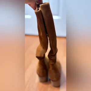 Antelope NO 7 Tan Suede Boots Size 37 US 6 New‎ Without Box thumbnail 3