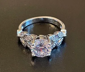 Austrian Crystal Silver Woman Ring Size 9 thumbnail 1