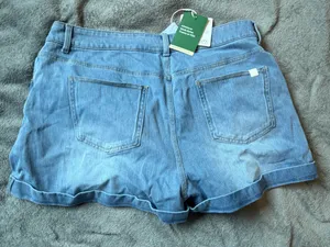 Halara blue Jean shorts thumbnail 2