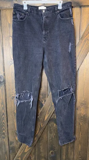 Abercrombie‎ & Fitch The '90s Straight Ultra High Rise Jeans thumbnail 1