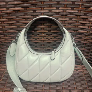NWT Coach Carmen Mini Crossbody Bag CBI46 pearlized leather Silver/Green thumbnail 3