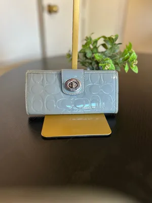 Coach Wallet thumbnail 2