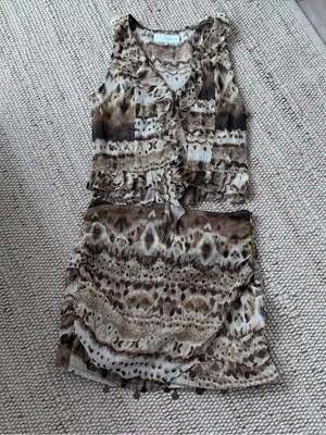 Zara brown and beige abstract pattern ruffled top & mini skirt size medium thumbnail 2