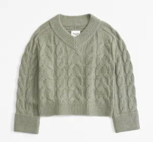 Abercrombie & Fitch Cable Easy V-Neck Sweater thumbnail 1