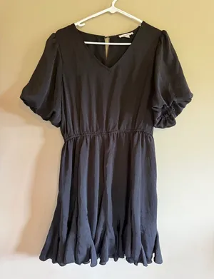 Mittoshop Black Puff Sleeve V-Neck Elastic Waist Ruffle‎ Hem Mini Dress Large thumbnail 1