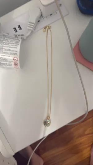 Kendra Scott Necklace thumbnail 3