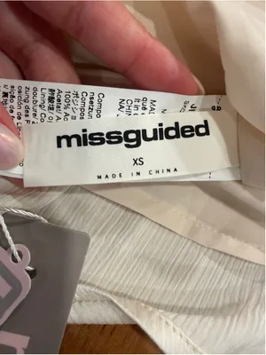 MISSGUIDED White Strapless Babydoll Mini Dress Pleated Empire Waist Festival XS thumbnail 7