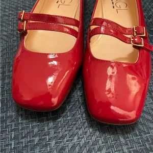 AGL Women's Red Patent Leather Mary Jane Shoes thumbnail 5
