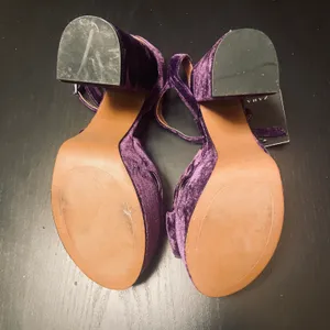 NWT Velvet Platform Sandals with Bow Detail - Women 36 (6) - Purple thumbnail 3