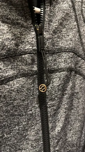 Lululemon Jacket thumbnail 3