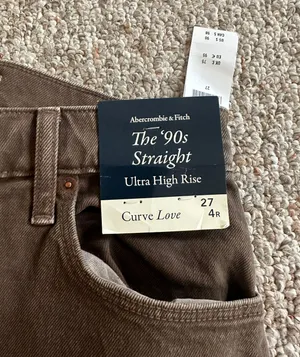 90s Straight Ultra High Rise Jean thumbnail 3