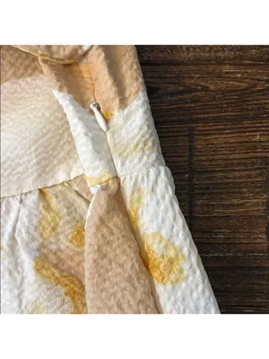 En Saison Floral Puff Sleeve Blouse Tan White NWT Medium‎ Smocked Babydoll thumbnail 9