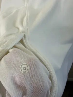 Lululemon Outrun the Elements 1/2 Zip White Womens Size 12‎ thumbnail 8