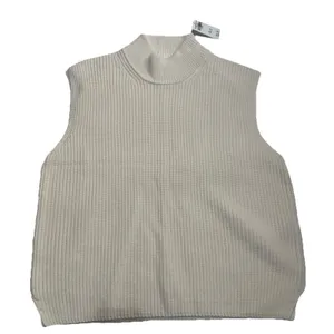 NWT Abercrombie & Fitch XL Off White Sweater Vest thumbnail 1